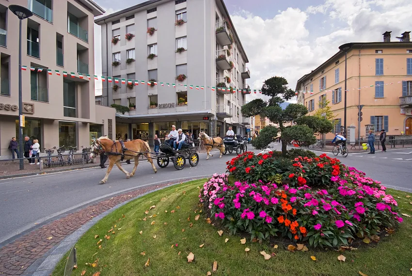 Piazza Enea Mattei